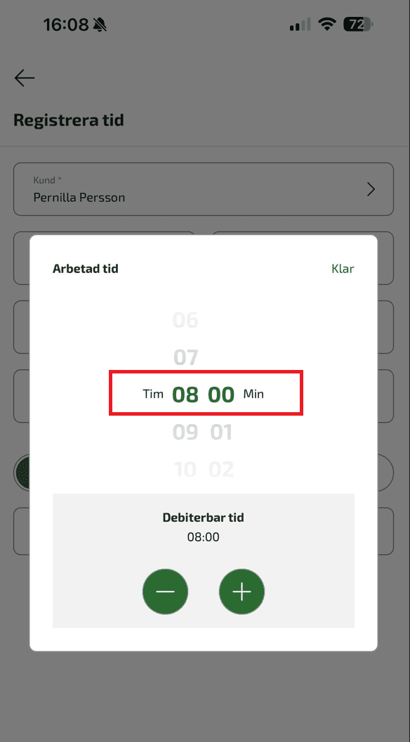 Klickar du på på rutan för Arbetad tid och Debiterbar tid får du upp en rullgardin där du kan scrolla.